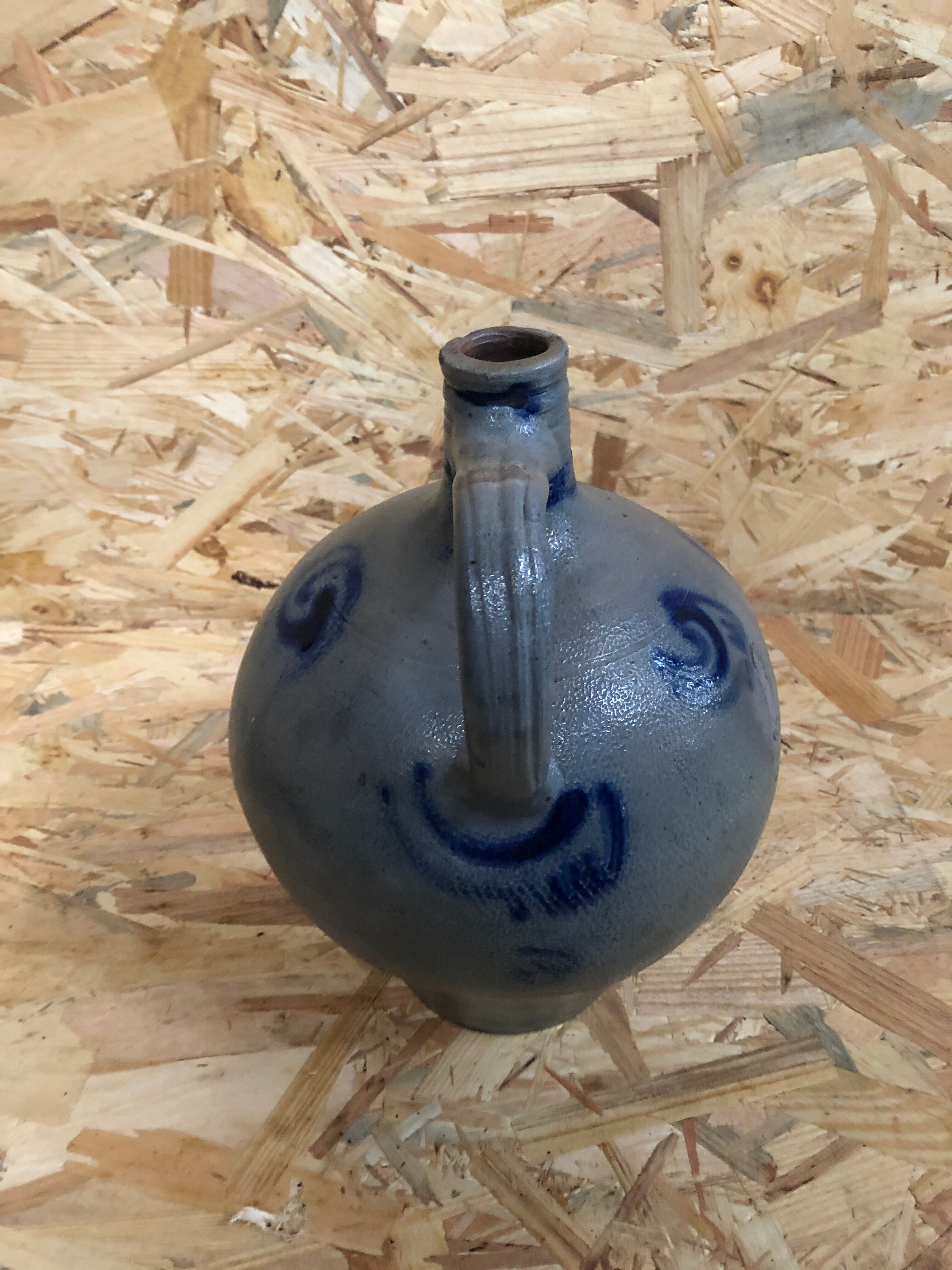 Old jar oilstone sandstone blue alsace decoration xixth vintage