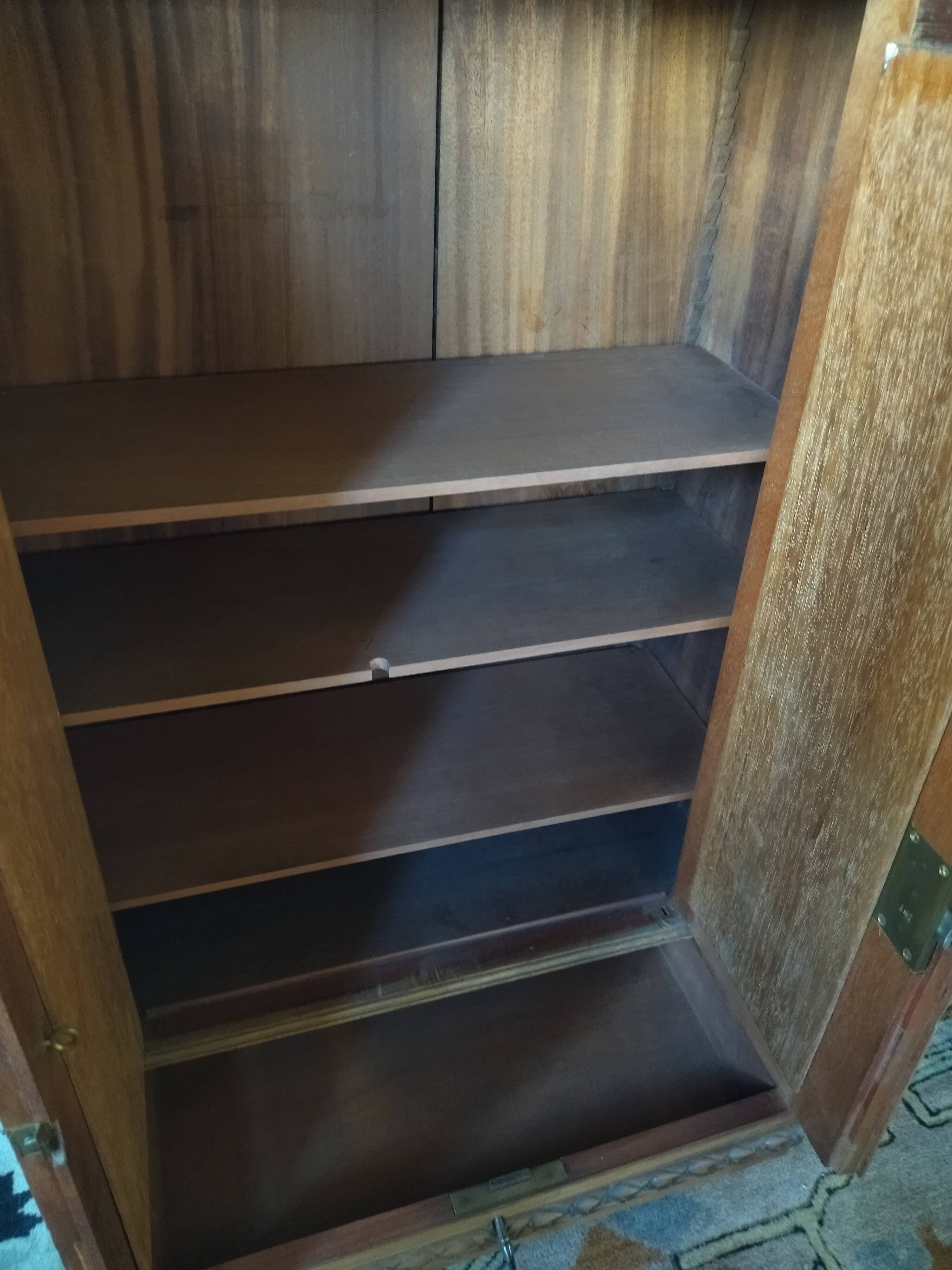 Master's doll cabinet 92cm