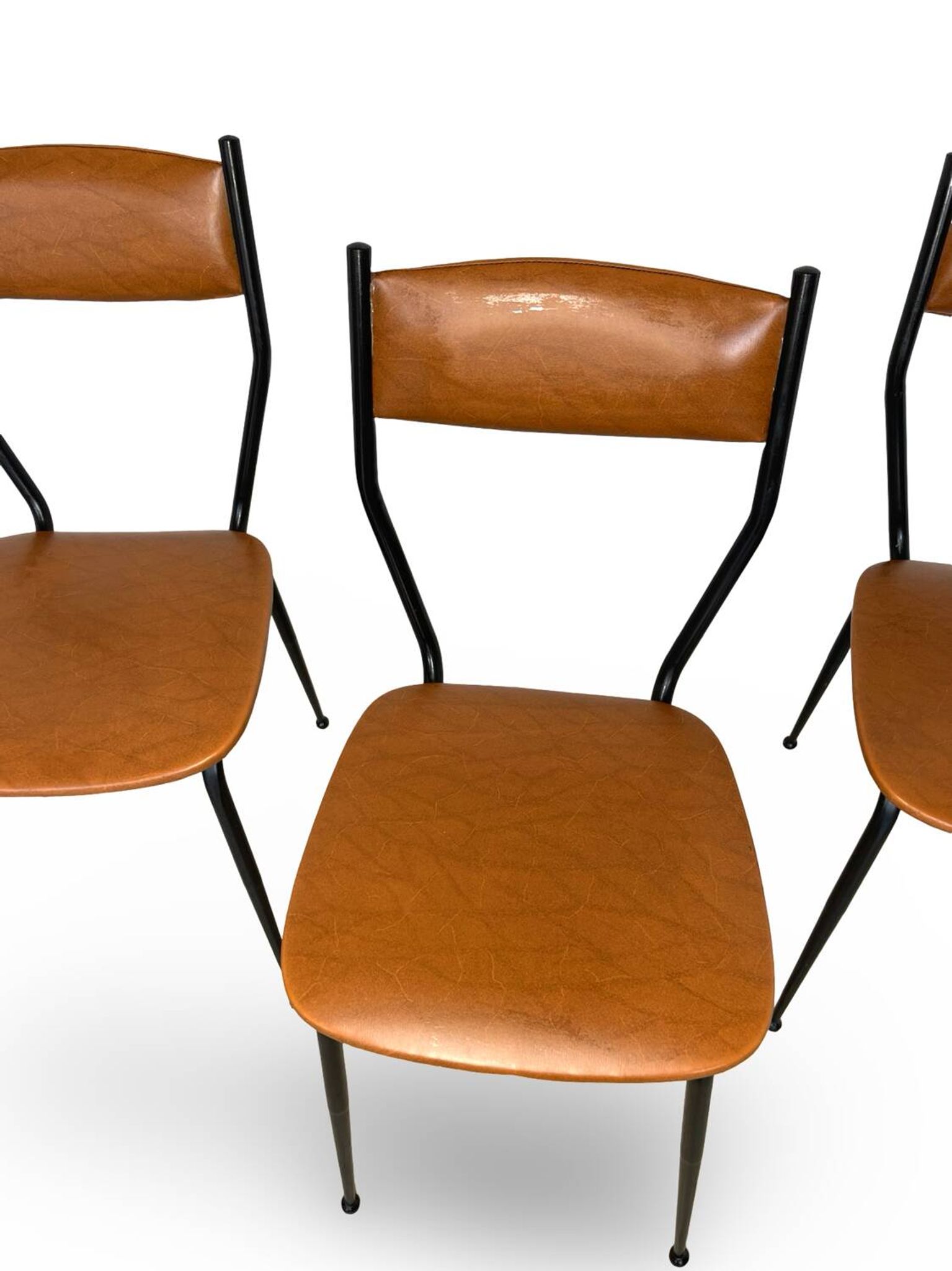Chaises italiennes du milieu du siècle, années 1960.