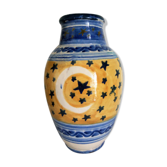 Vase en grès avec motifs étoiles et lune années 1960