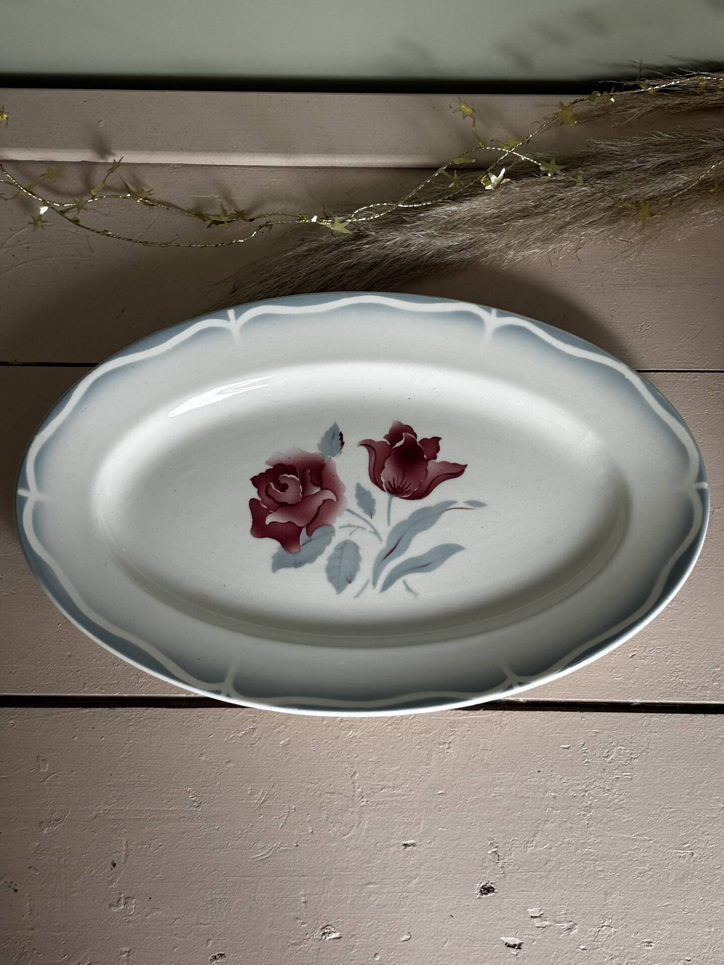 Antique oval serving dish, Sarreguemines Alesia earthenware.