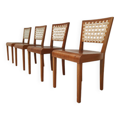 Série de 4 chaises bois et sangles par Krasna Jizba Année 40