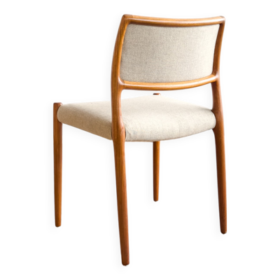 Chaise de salle à manger modèle 80 par Niels O. Møller en teck