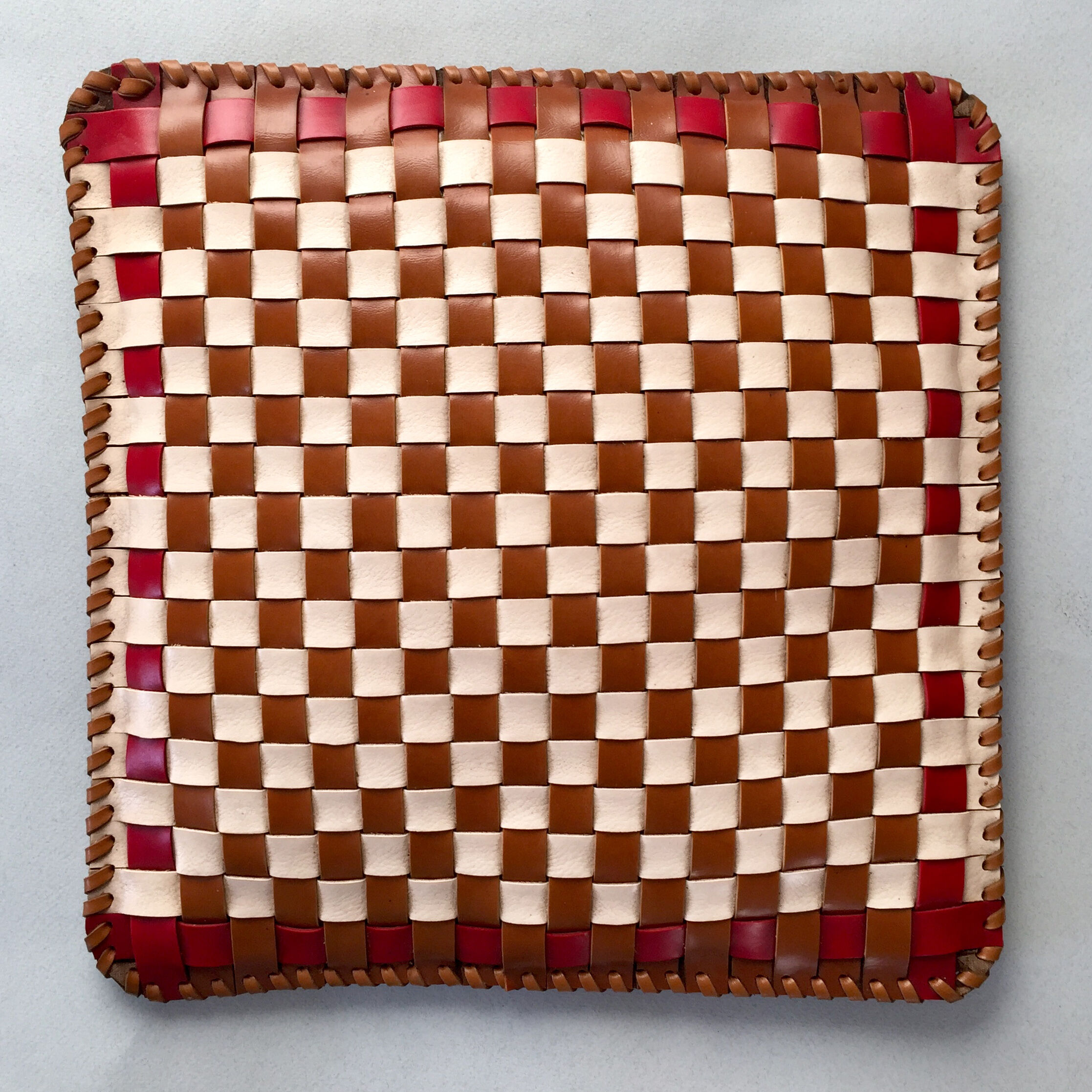 Retro imitation leather cushion 35x35cm