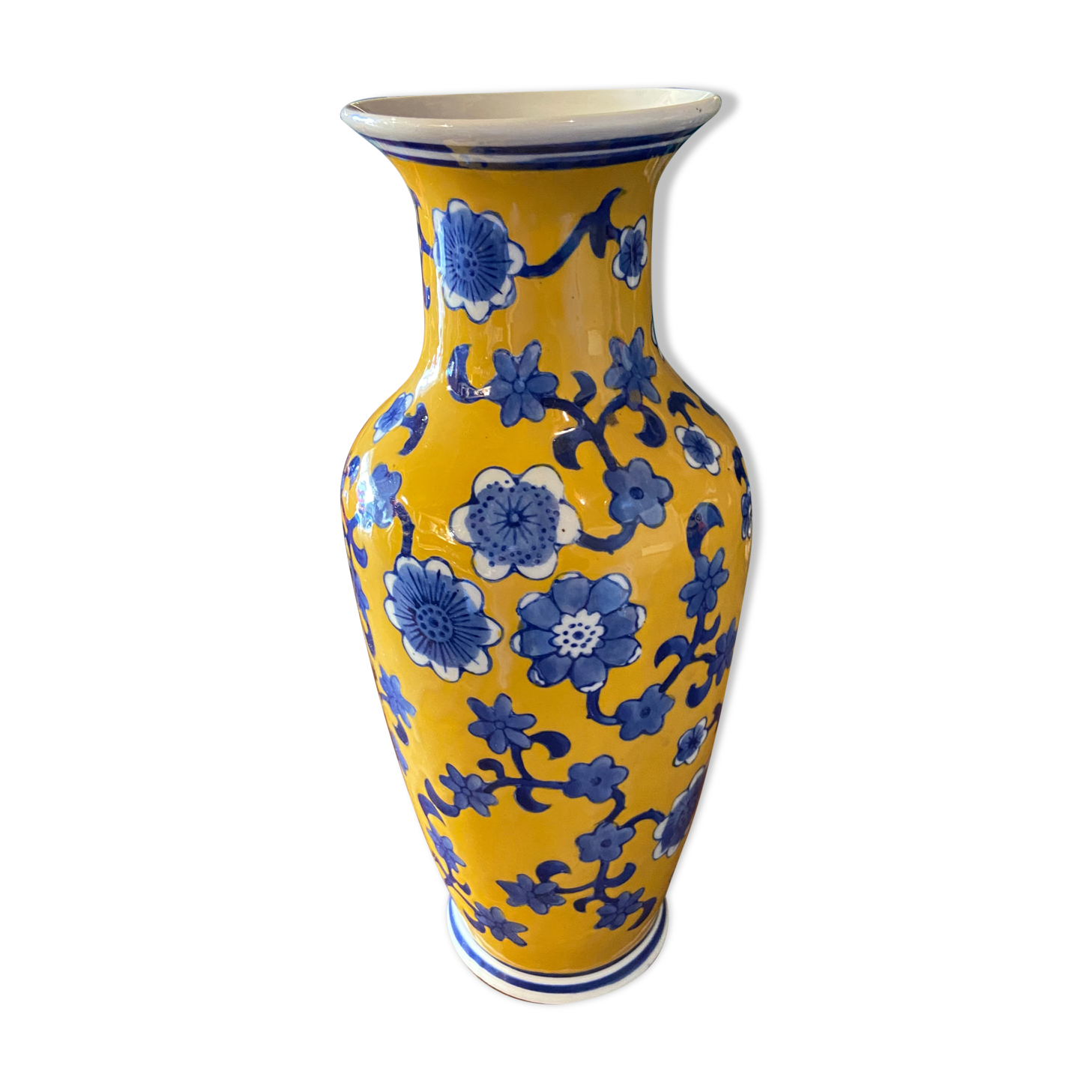 Ceramic vase