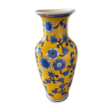 Ceramic vase