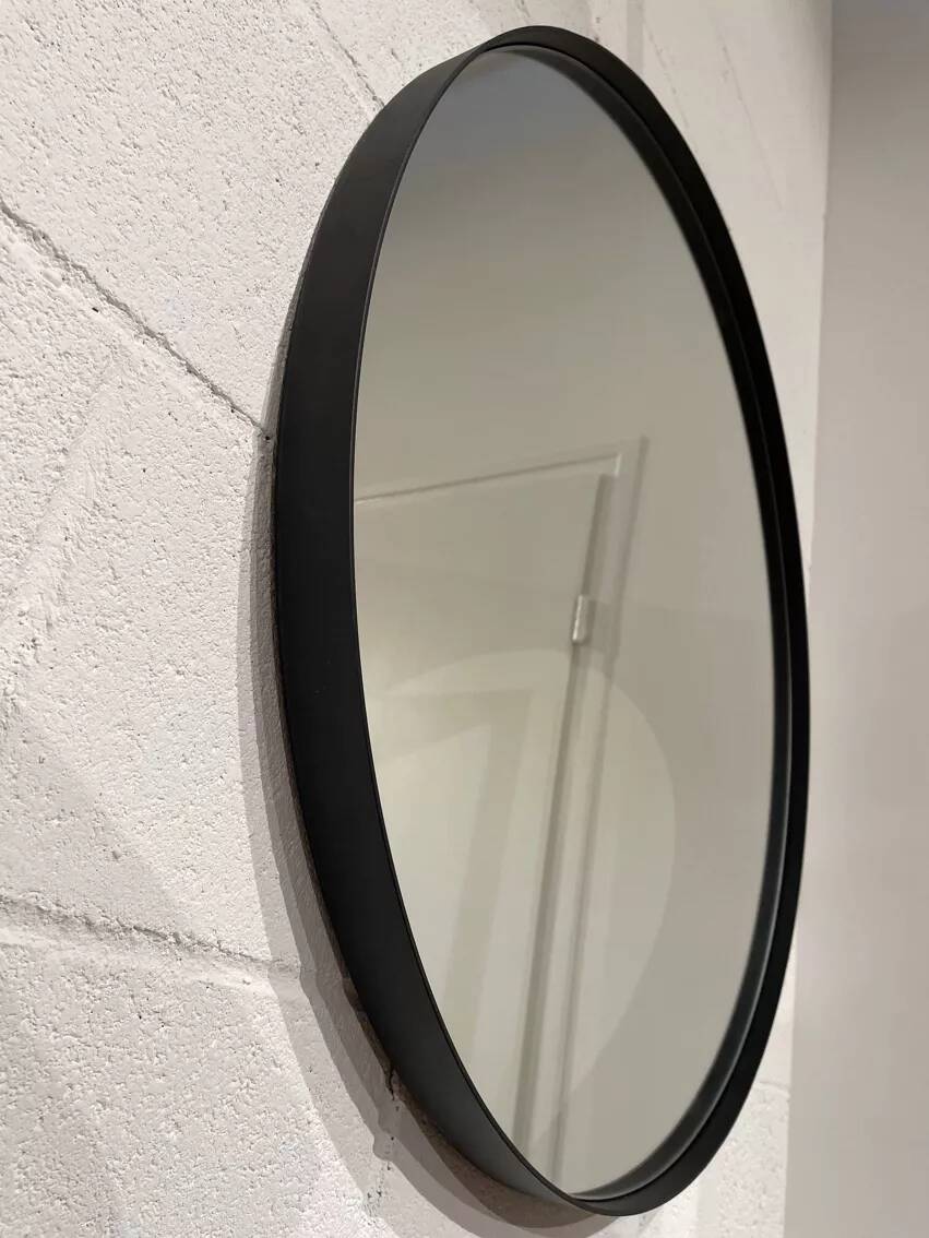 XL round mirror 91cm with black metal frame