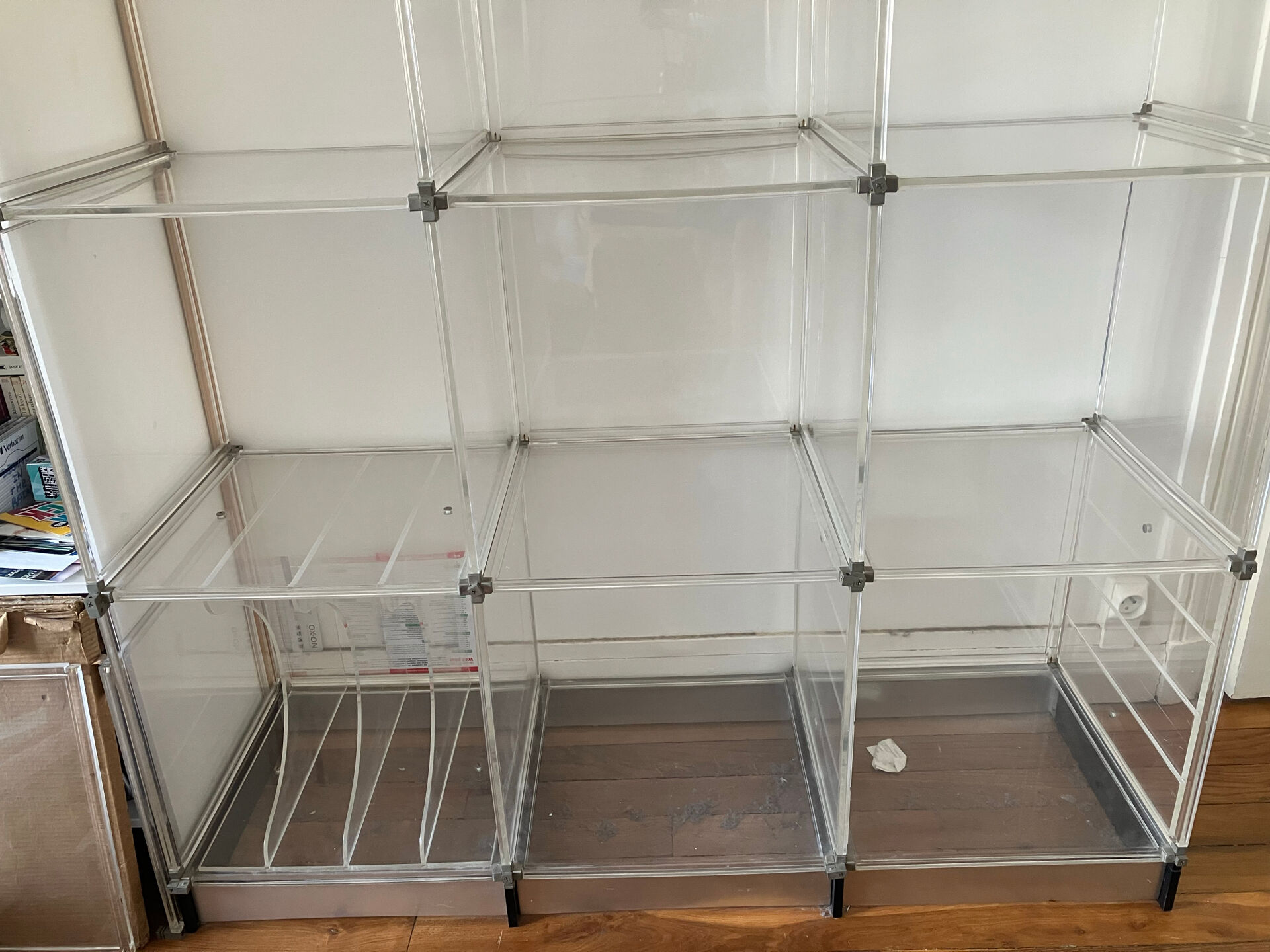 Étagère, bibliothèque en Plexiglas vintage