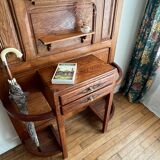 Old cloakroom in solid oak