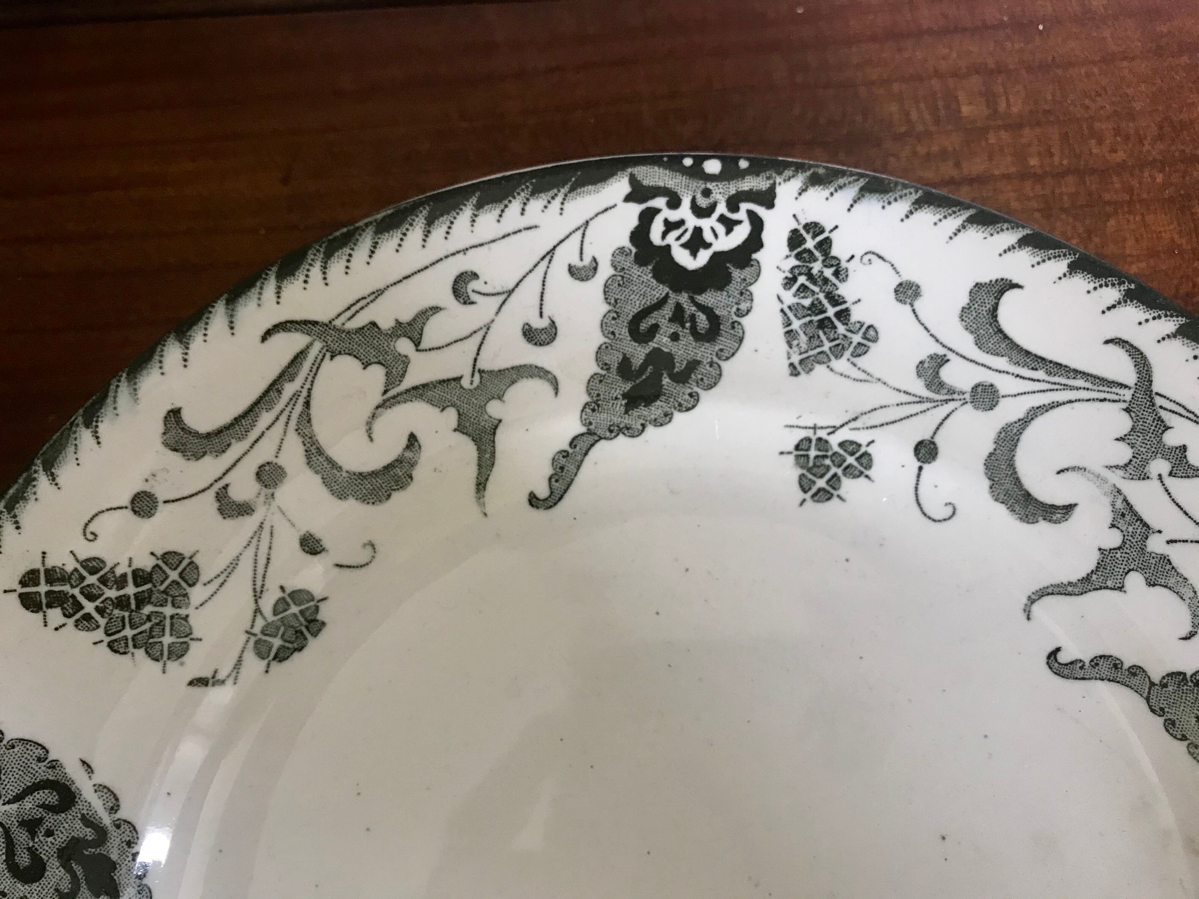 Longwy compotier dish