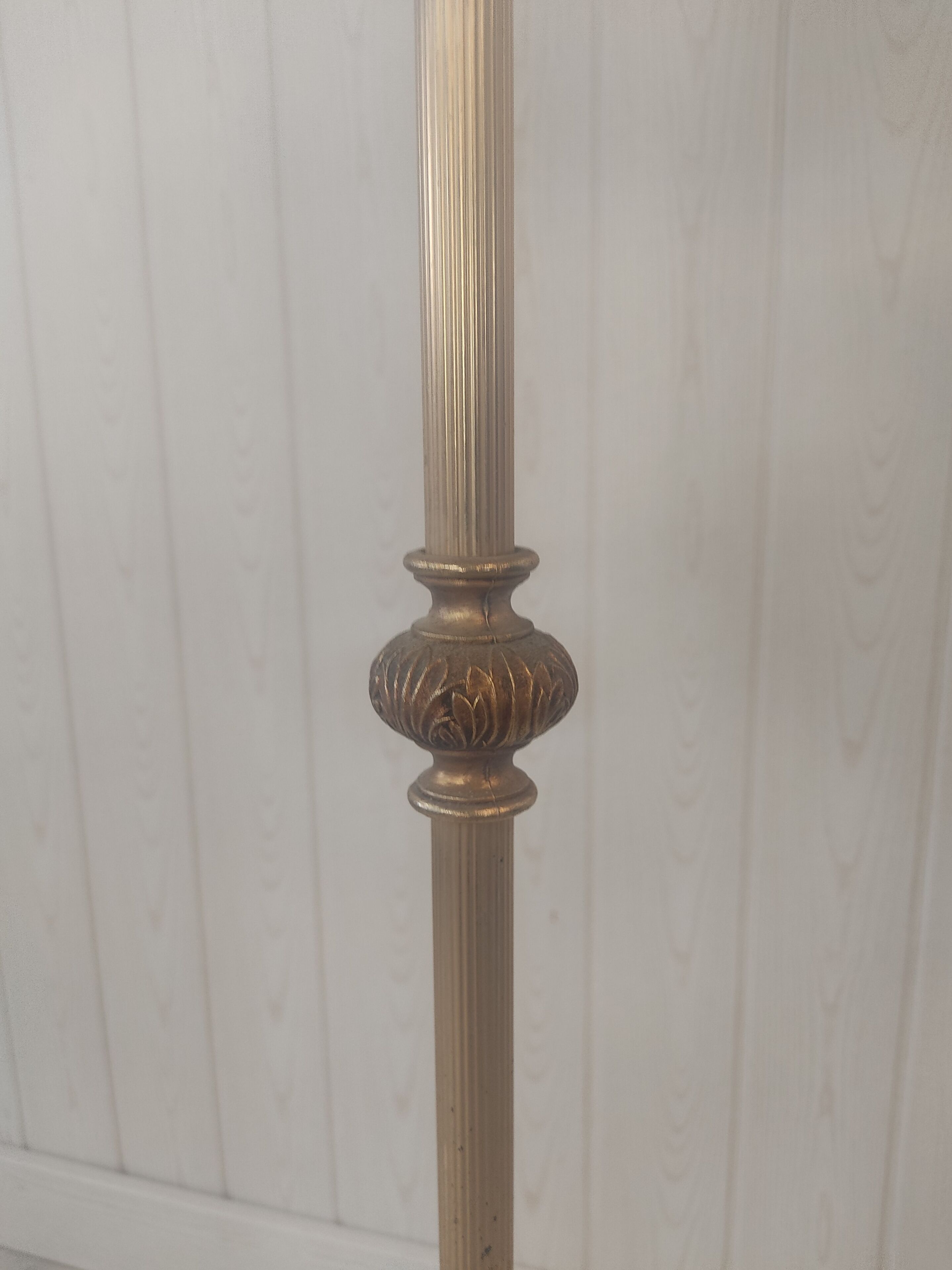 Gilded metal tripod floor lamp