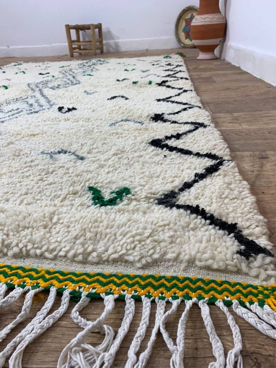 Handmade Moroccan Berber rug 250 X 158 CM