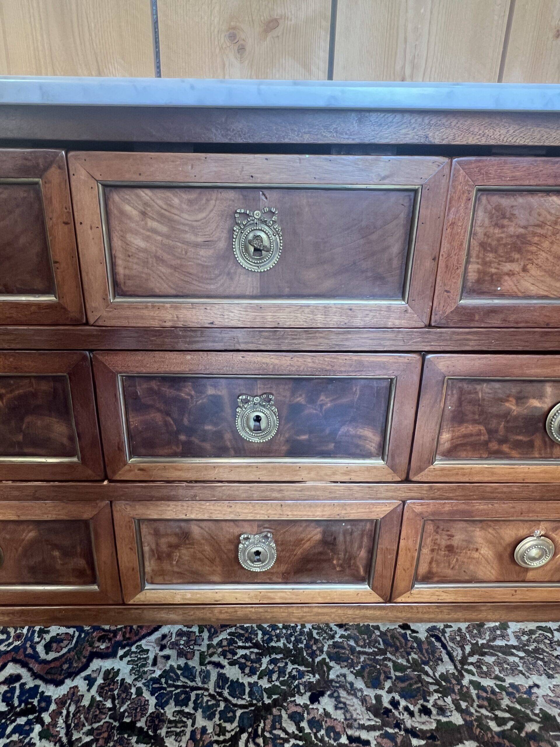 Louis XVI chest of drawers in mahogany veneer and solid wood, white marble