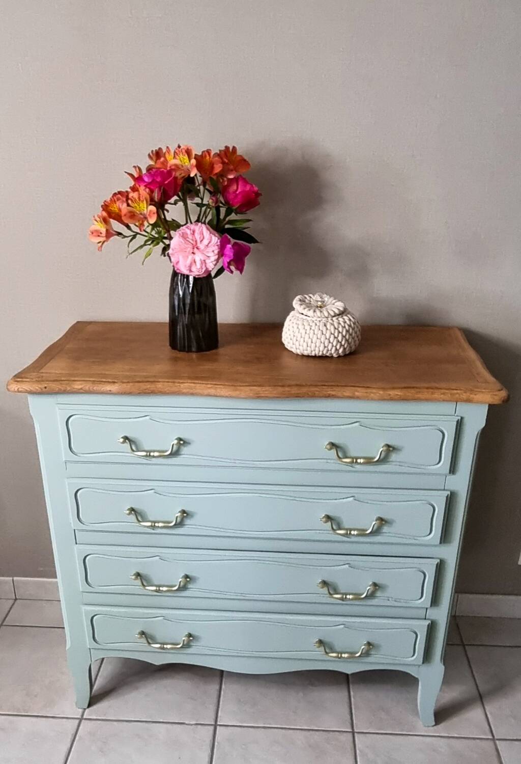 4 drawer chest of drawers
