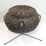 sewing worker / vintage / sewing box