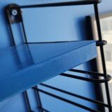 Tomado shelf