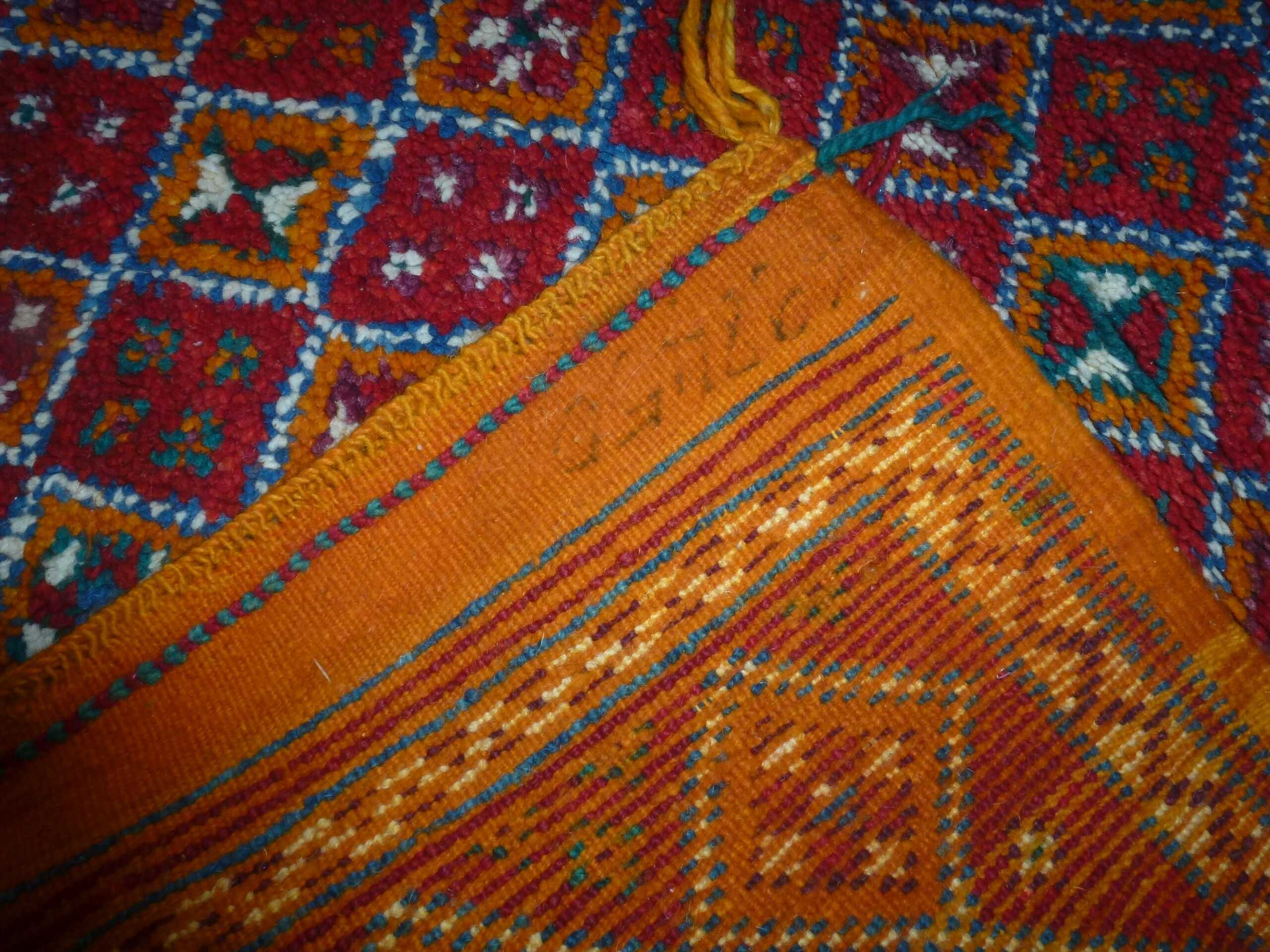 Berber carpet in wool 60