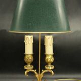 Lampe style Louis XV de chez Lucien GAU - abat-jour vert tôle effet craquelé