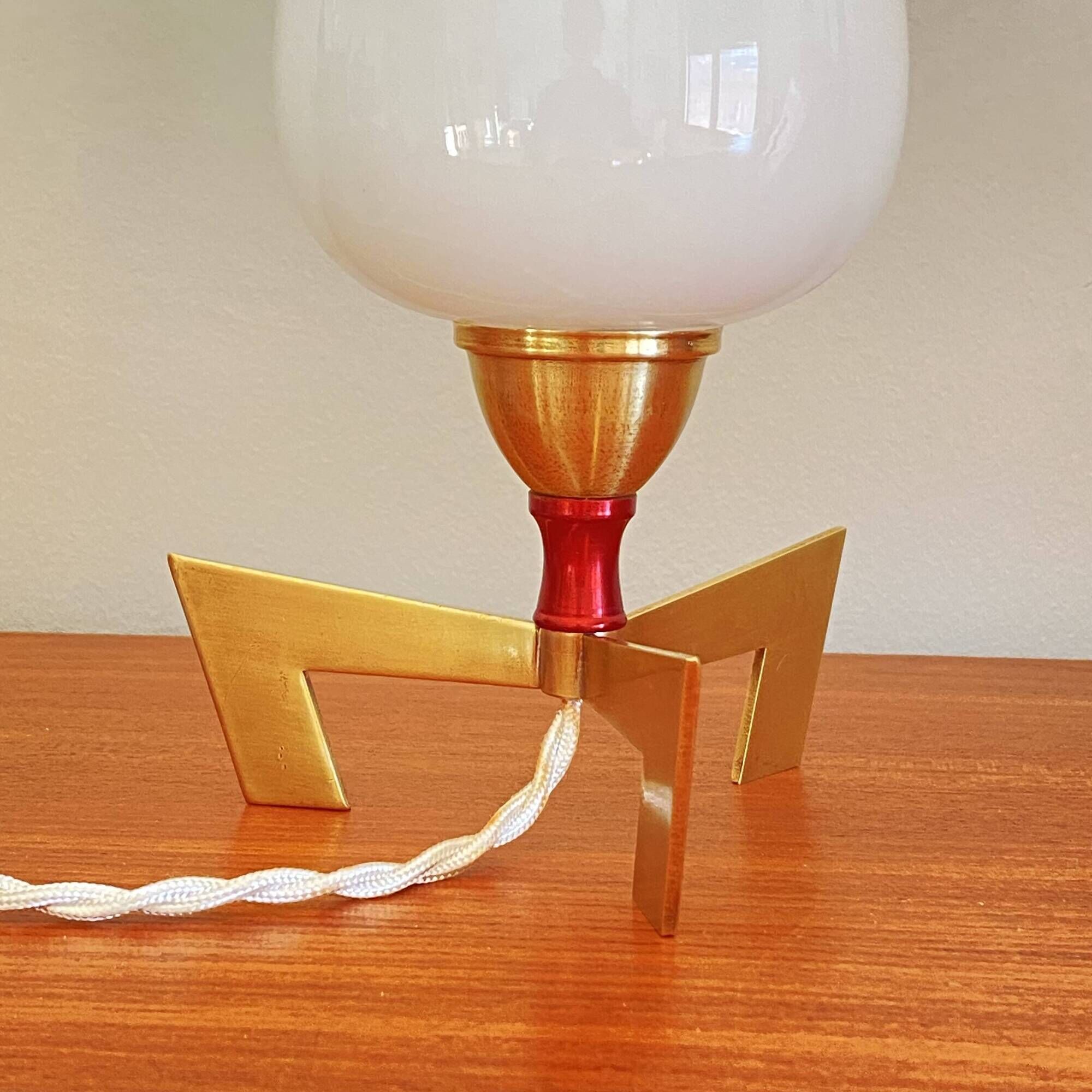 Lampe de table bureau chevet vintage globe verre opaline ancien