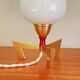 Lampe de table bureau chevet vintage globe verre opaline ancien