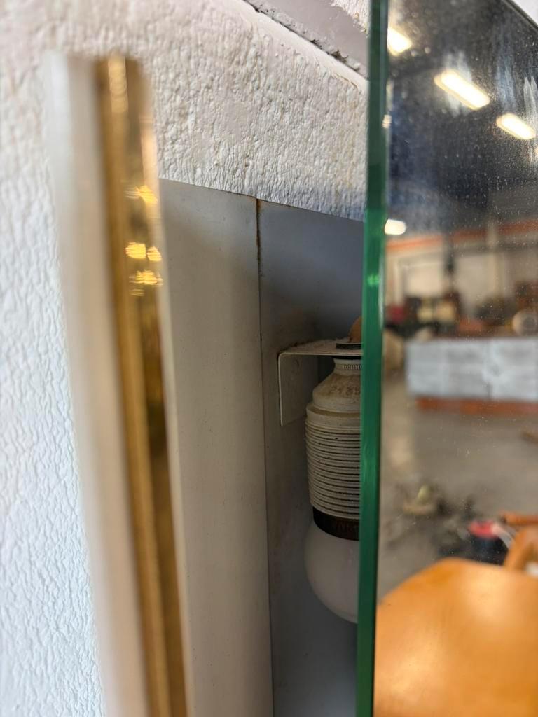 Miroir mural vintage des années 50 avec éclairage