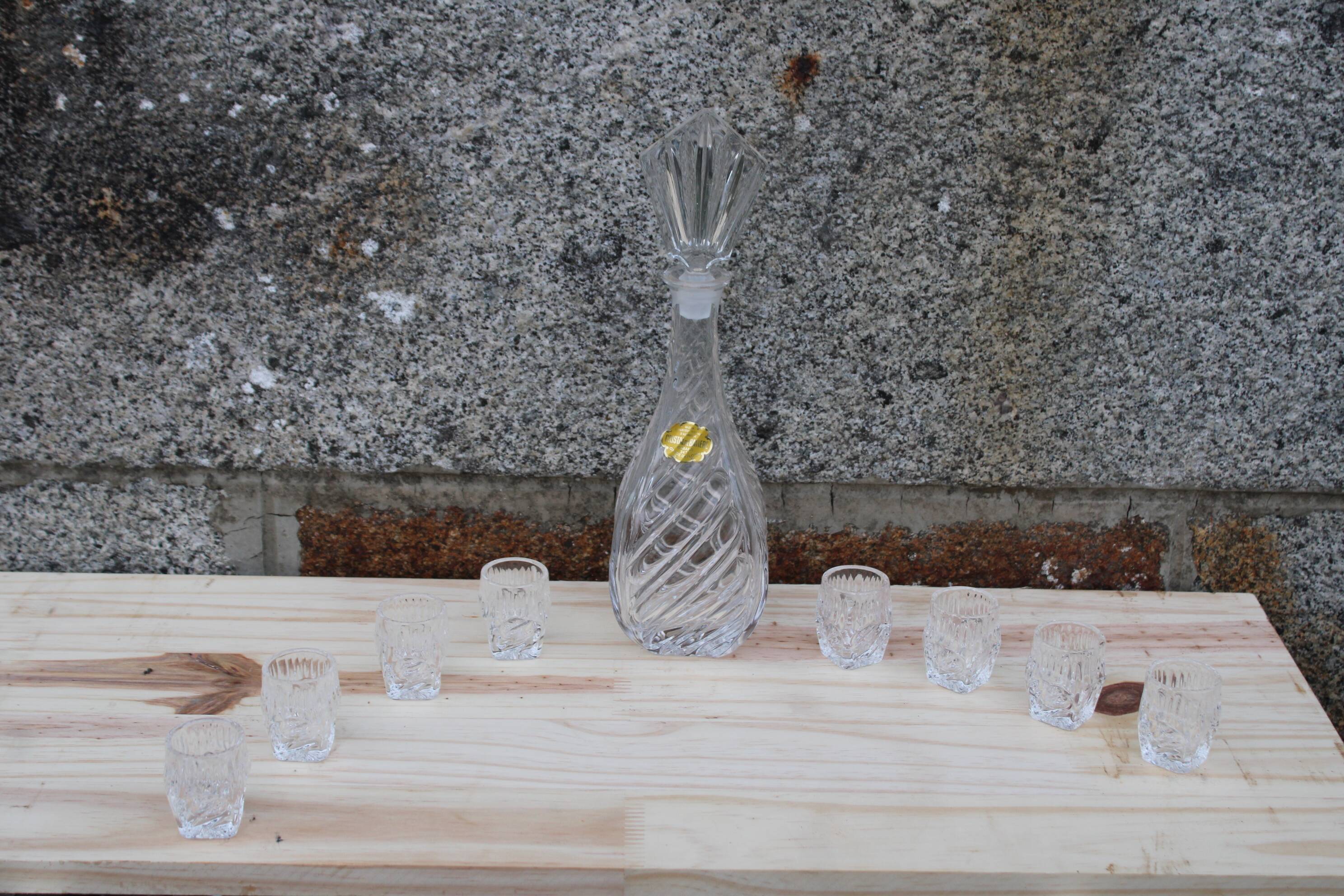 Bavarian crystal decanter + 8 glasses – with original box