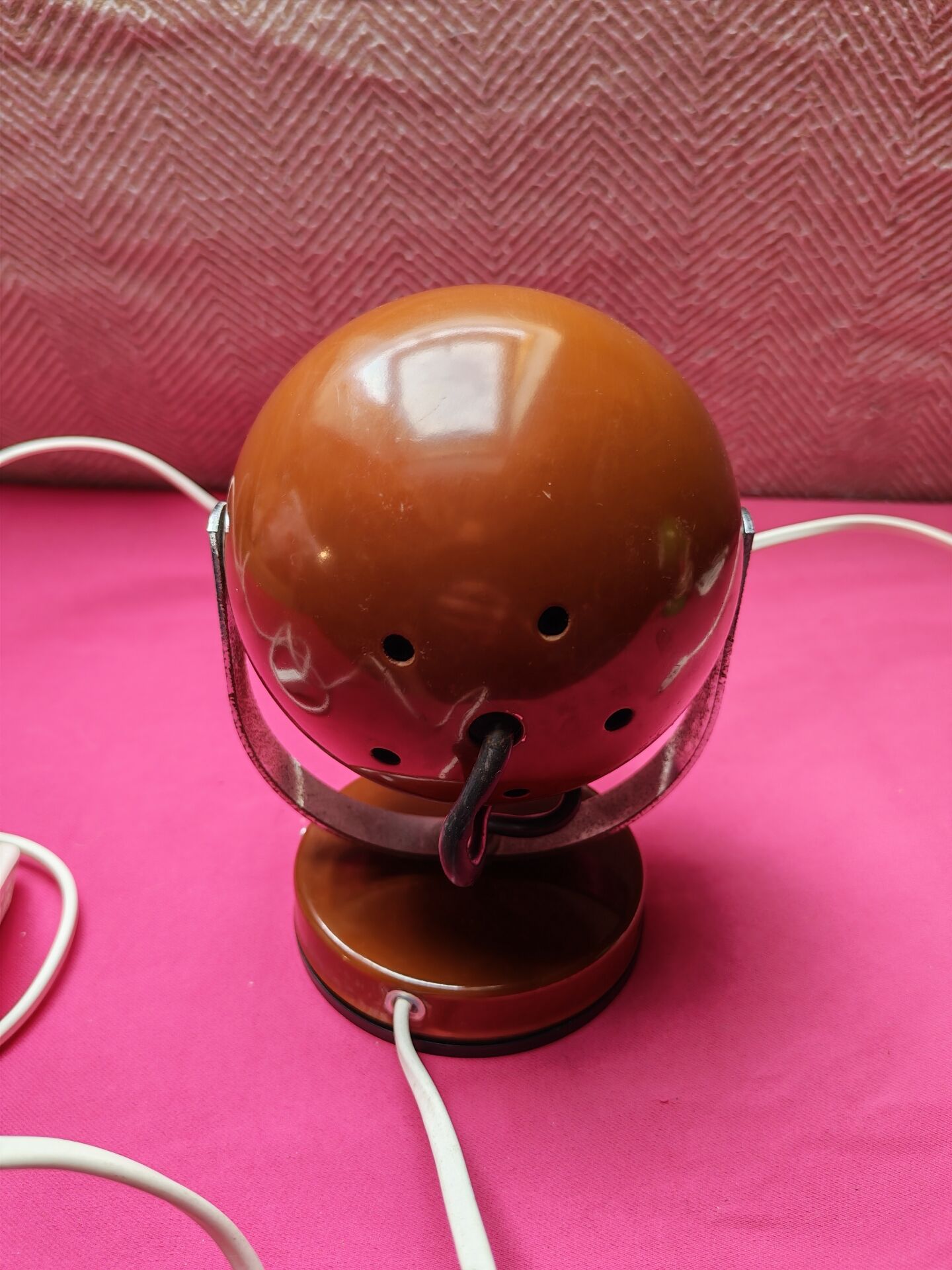 Brown vintage eyeball lamp Space Age – 1970s