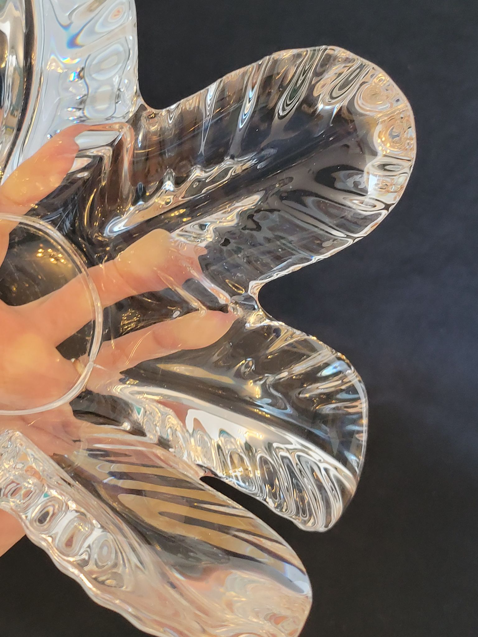Vannes le Chatel coupe vide poche en cristal forme végétale années 50 - 60