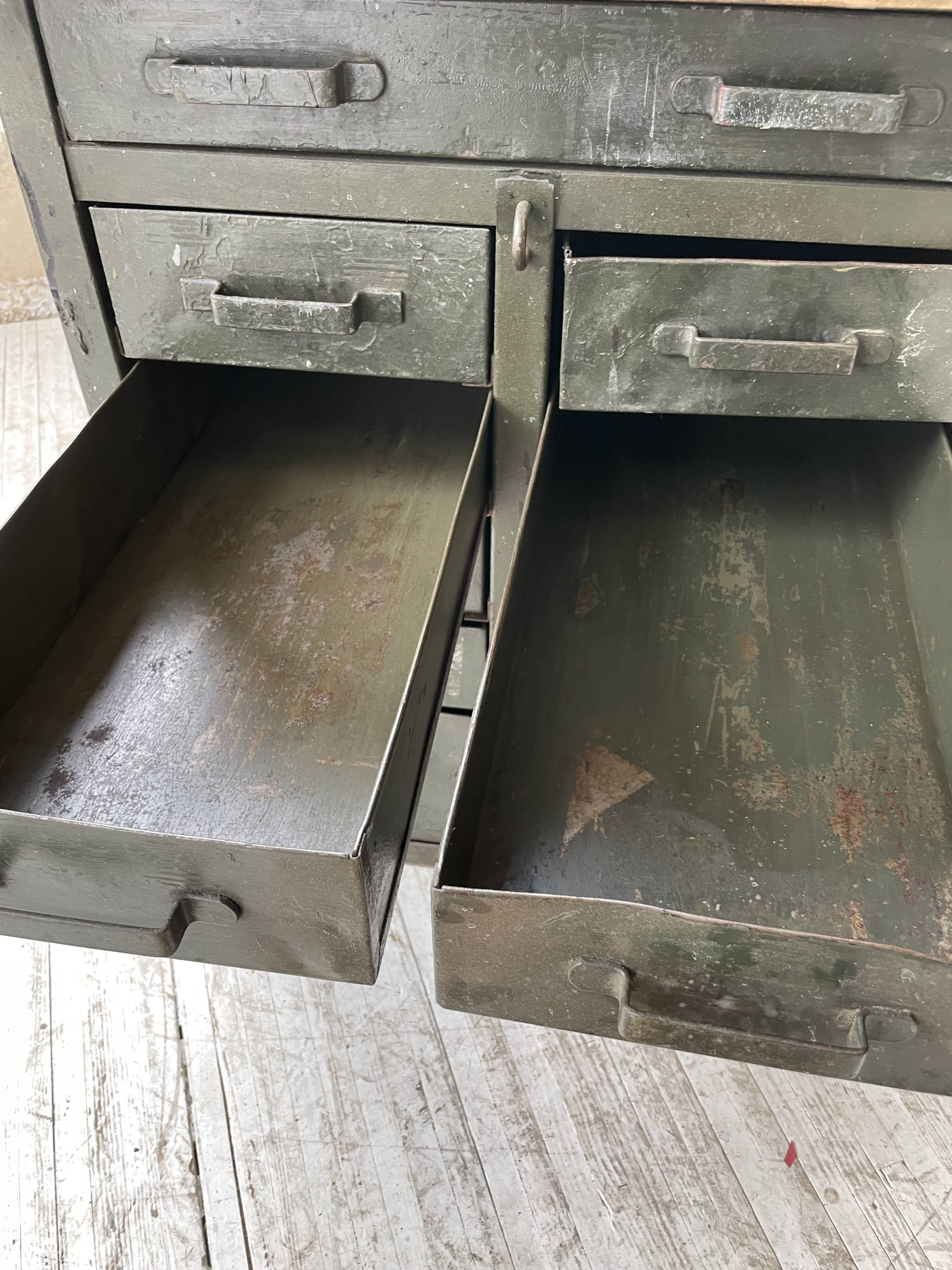 Industrial military storage workbench furniture