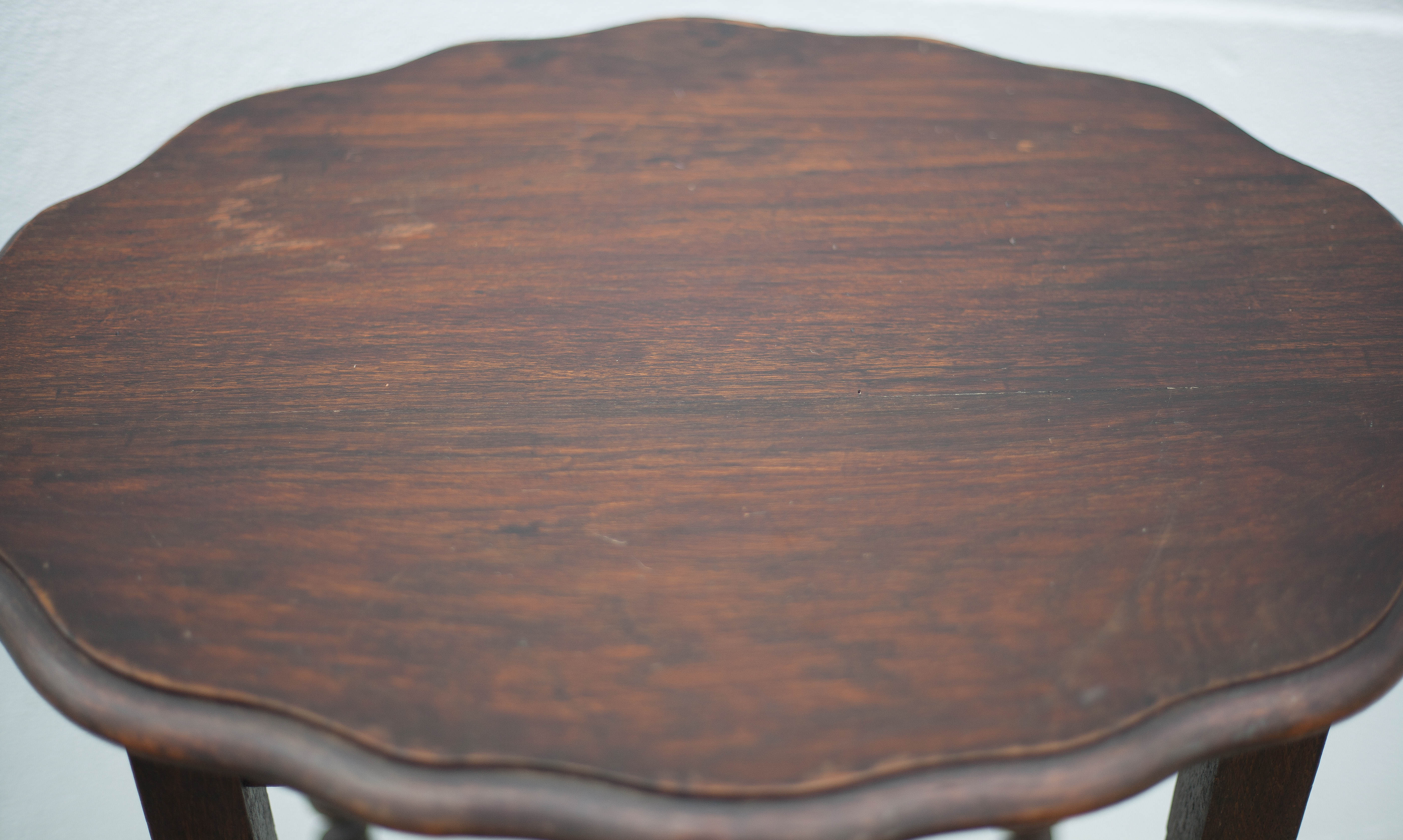 Table bois pieds tournés, table console bois, table ovale, sellette, porte-plante