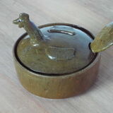 Plat zoomorphe