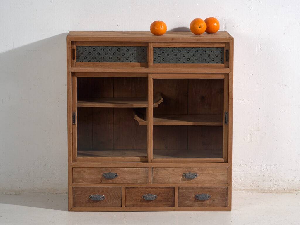 Old Japanese cedar wardrobe – Taishō / Shōwa period (c. 1912-1945) #32