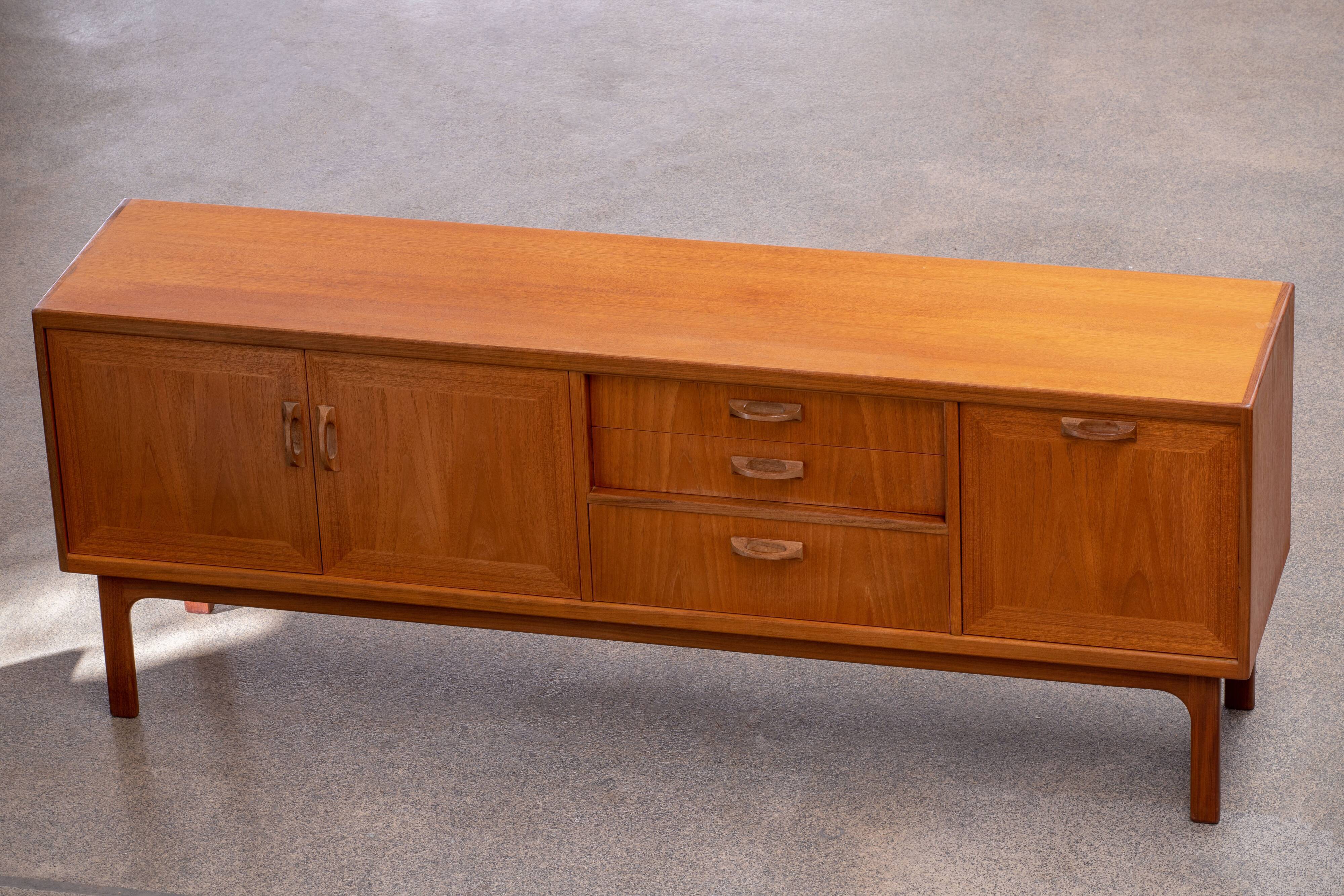 Vintage Scandinavian row Gplan 1960
