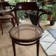 Paire de fauteuils cannés en bois courbe signés Thonet
