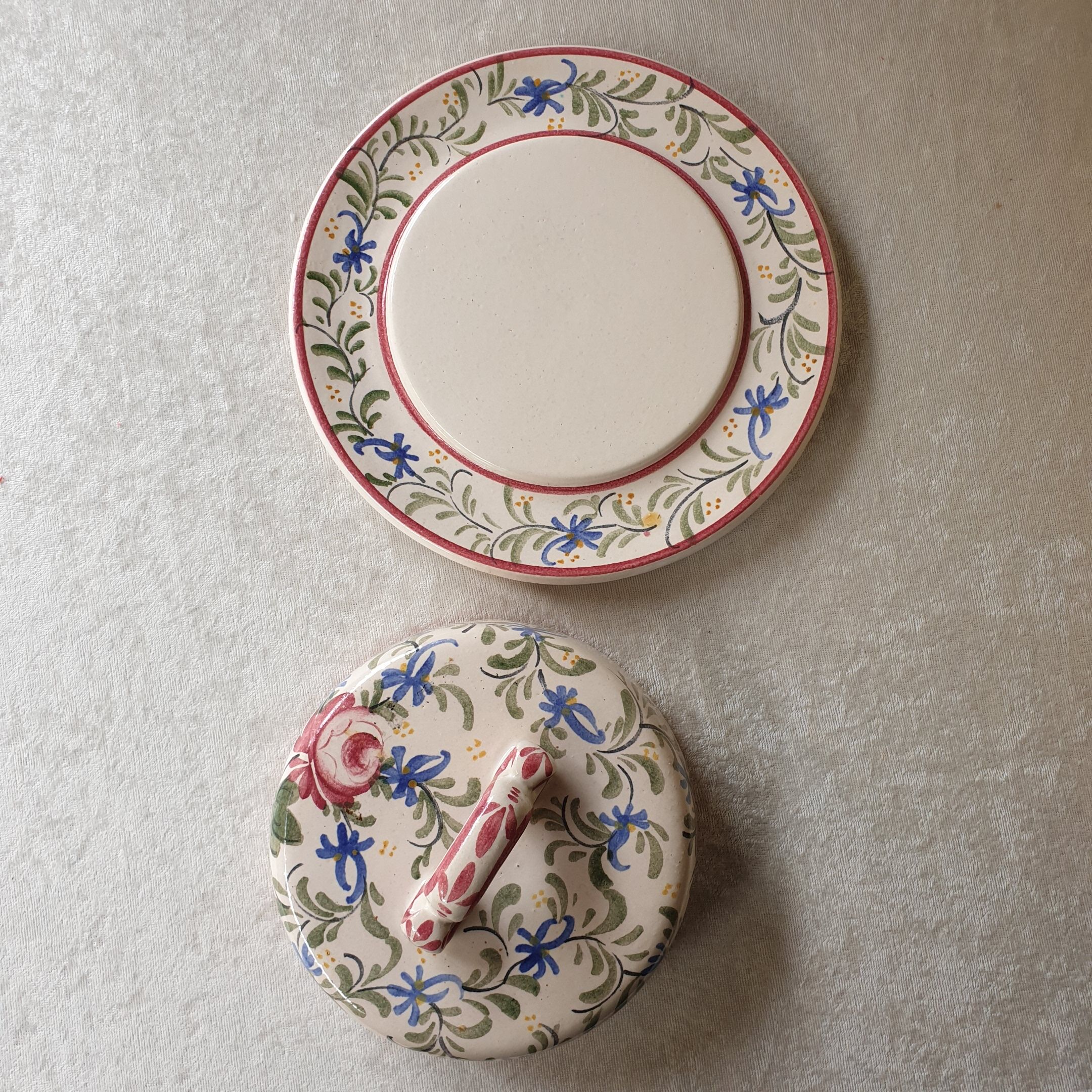 Ceramic cheese bell