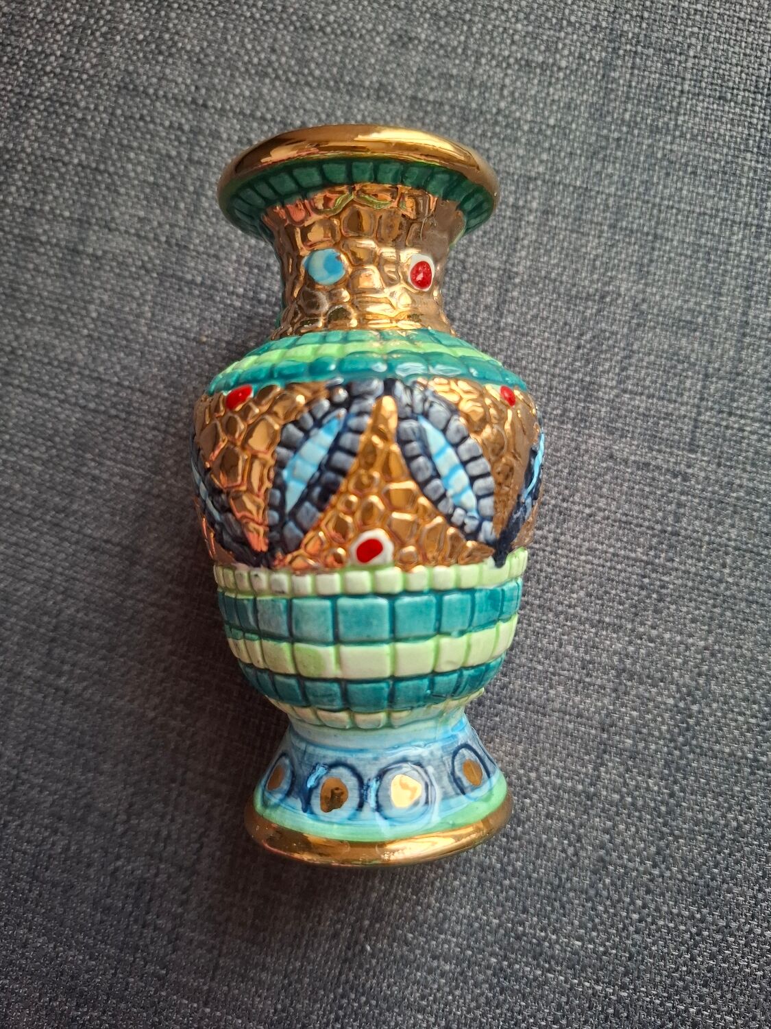 Ceramic vase