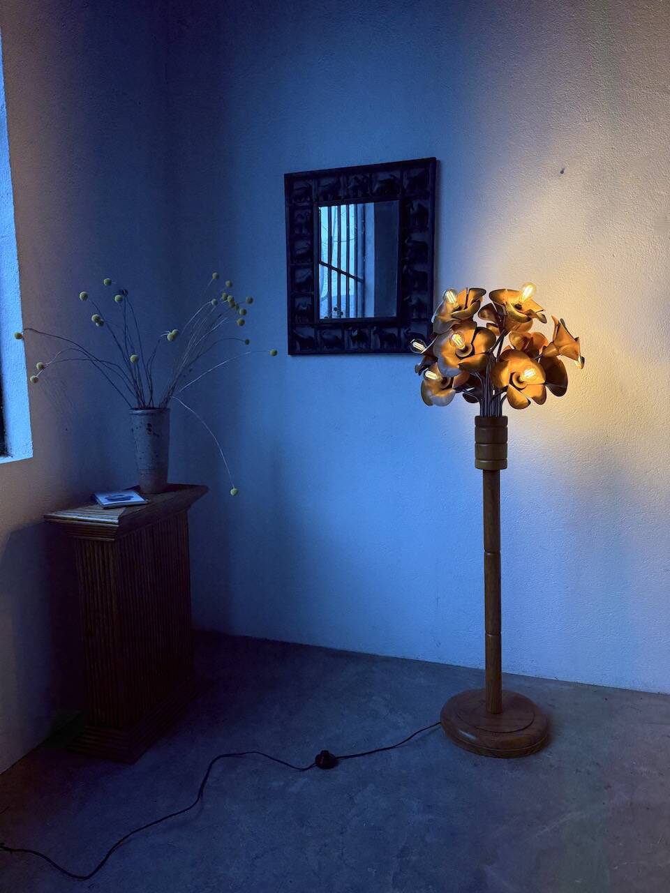 Ornamental floor lamp with "flower" patterns from the 1970s.