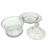 Bonbonnière and its dish, crystal