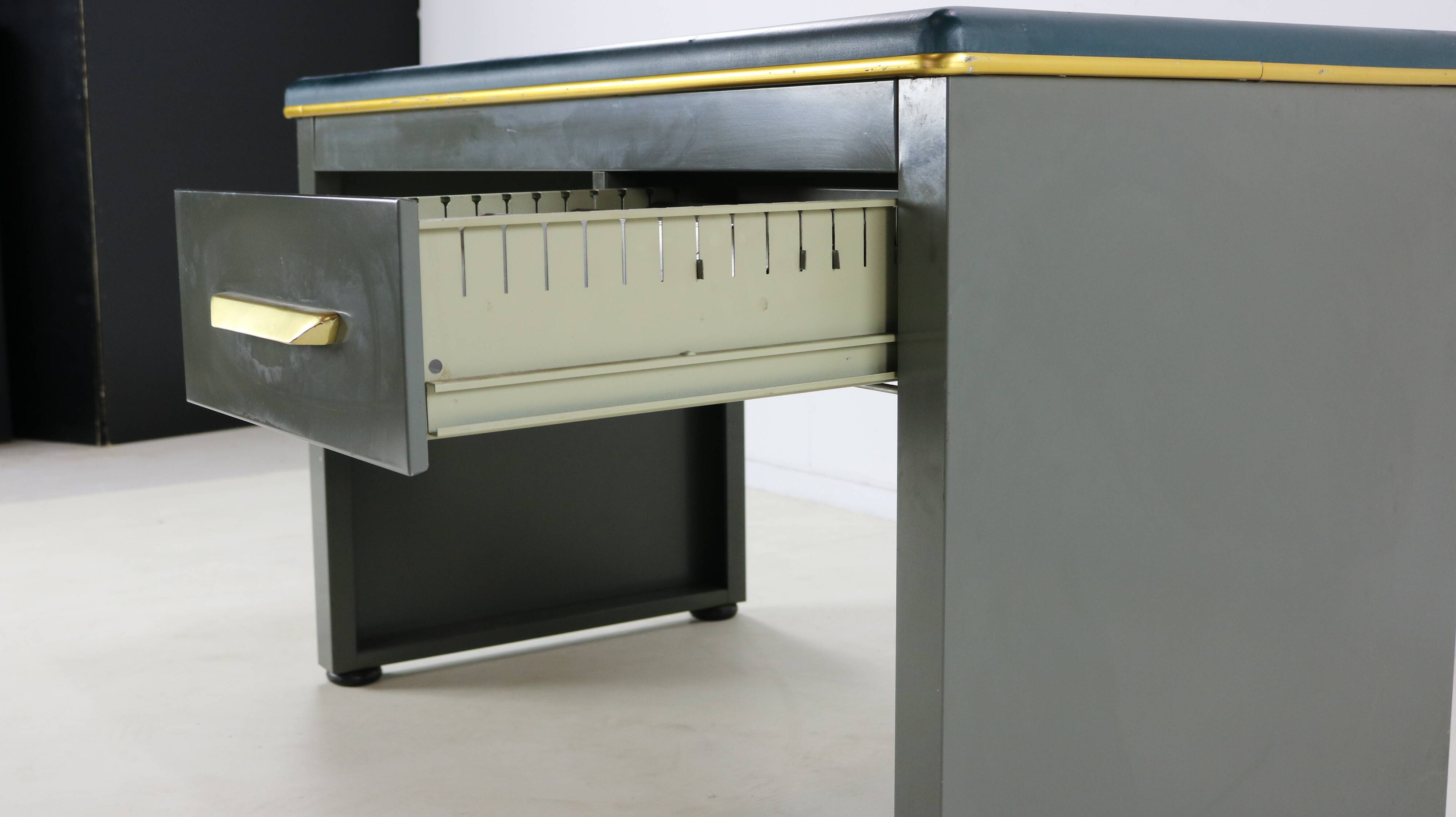 Belgian mid-century design ladies desk by TDS Sclessin