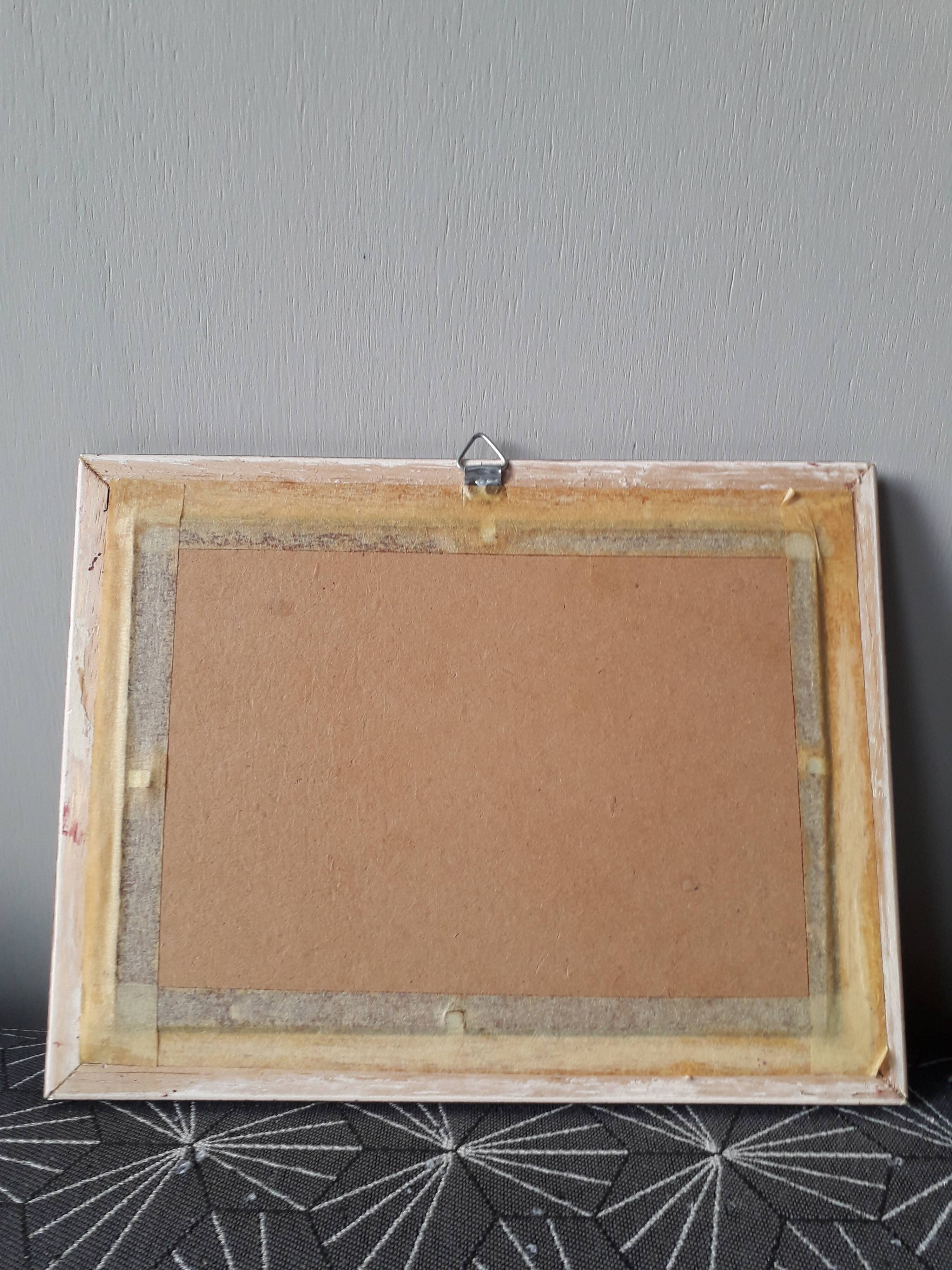 Naturalized vintage butterfly frame