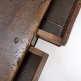 Console espagnole en chêne massif du XVIIIe siècle