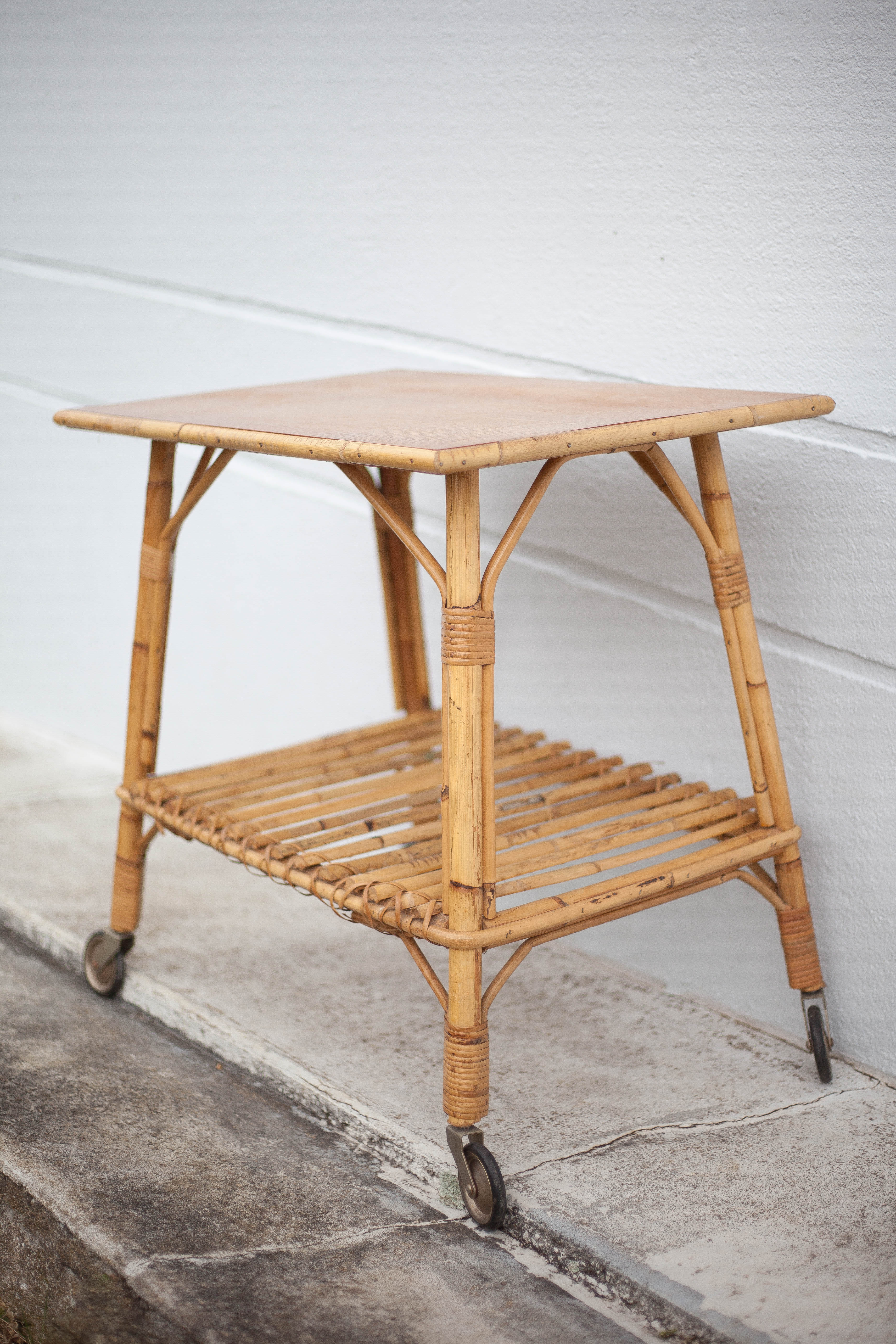 Bamboo table with wheels, bamboo service with wheels, servant, interior decoration