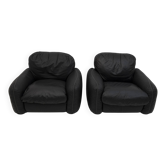 Pair of Piumotto Italian Leather Armchairs by Arrigo Arrighi for Busnelli,
