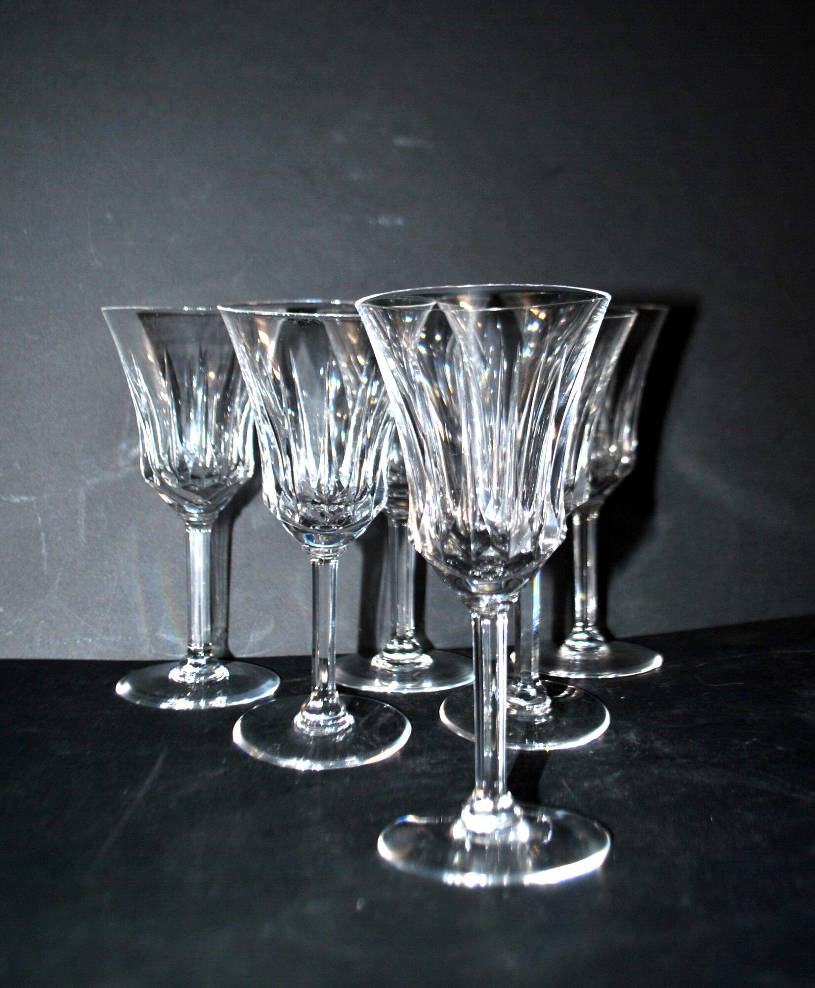 Set of 6 flared crystal wine glasses in Concorde Cerdagne style H15.2.
