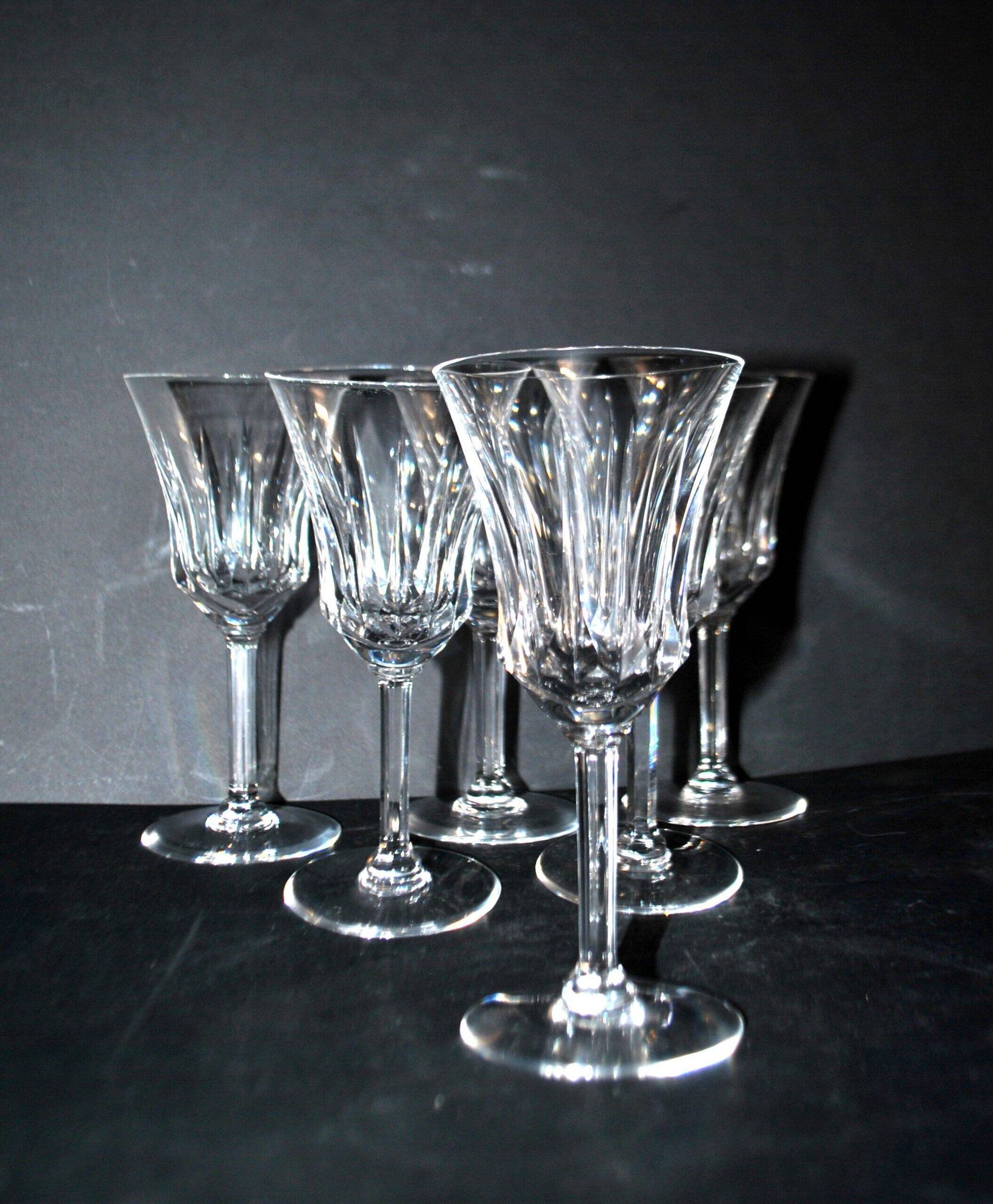 Set of 6 flared crystal wine glasses in Concorde Cerdagne style H15.2.