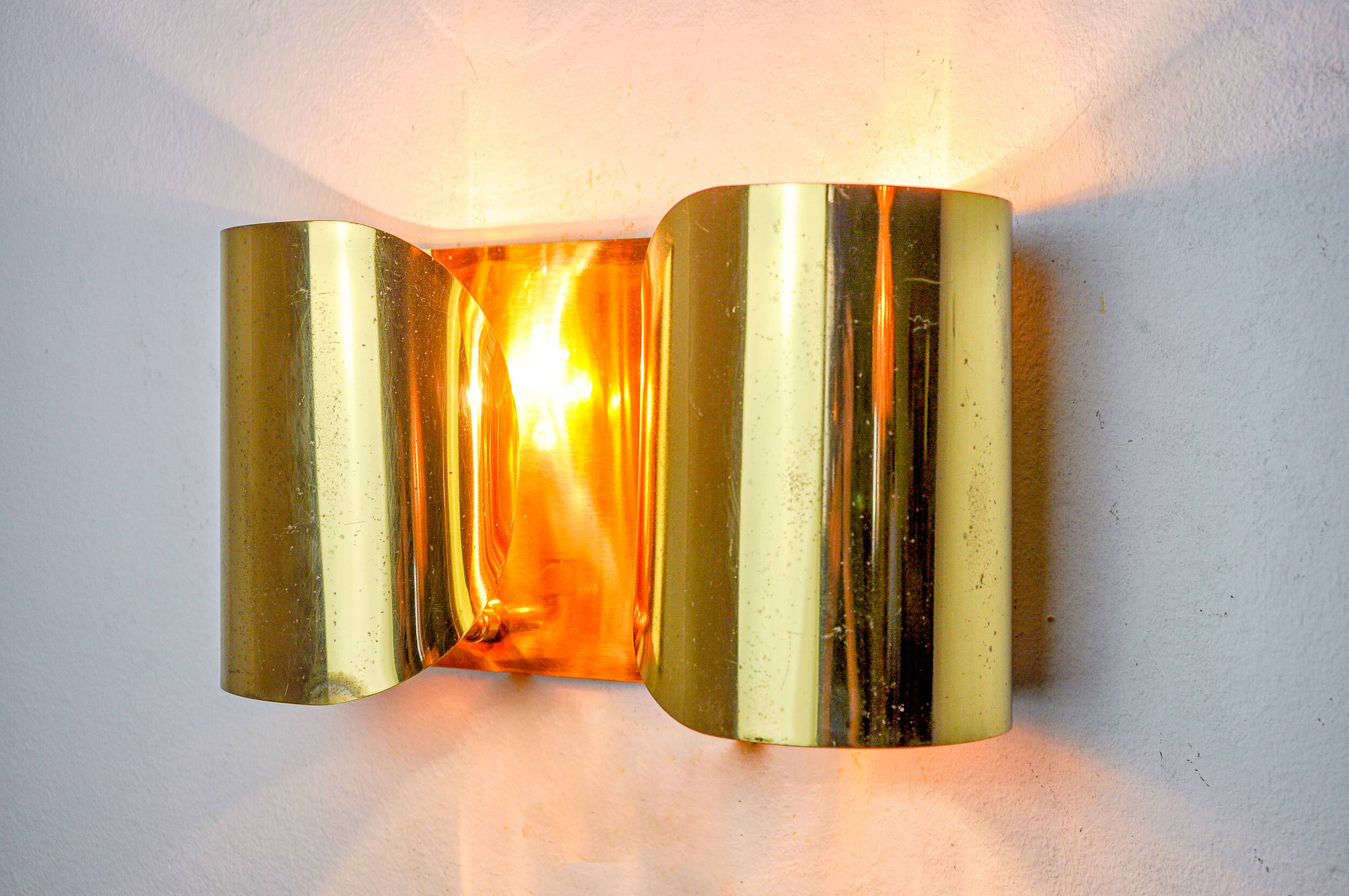 “Foglios” wall lamp in brass, Italy, 1970