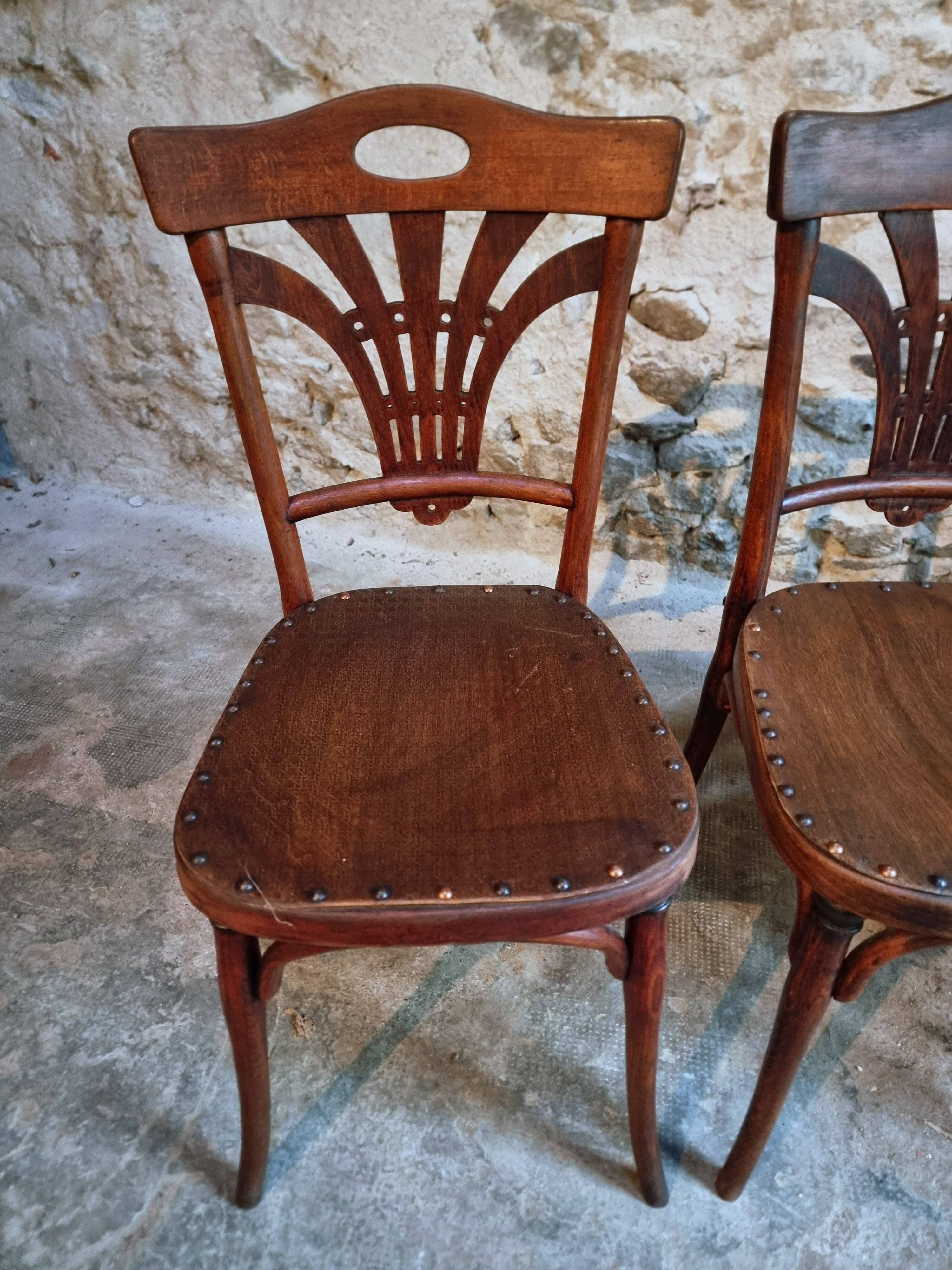 Ensemble de 4 chaises bistrot françaises anciennes Thonet – vers 1920