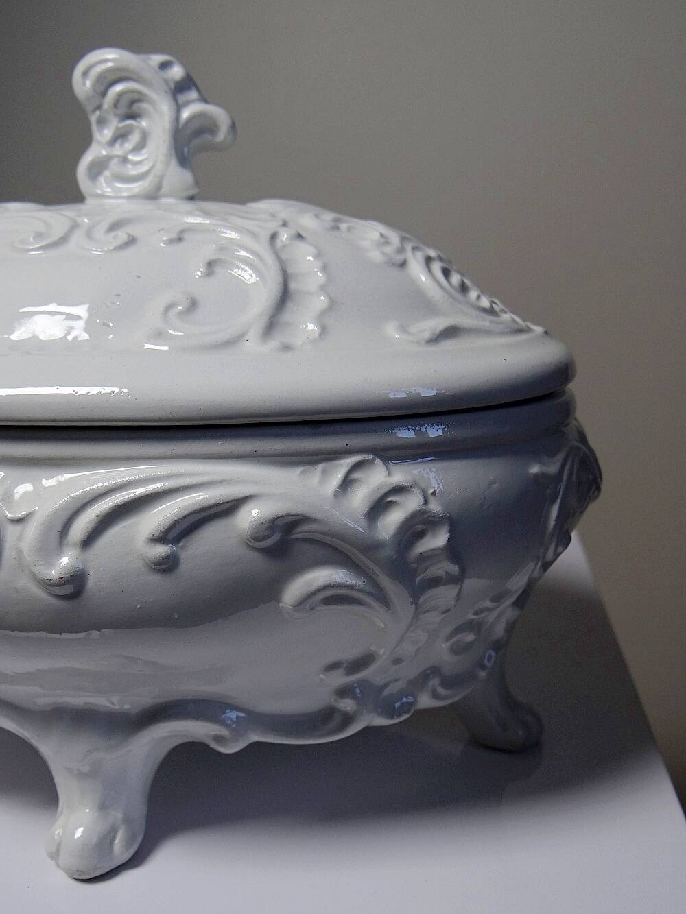 Vintage Baroque style white Italian earthenware candy dish
