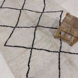 Handmade moroccan berber rug 270 x 140 cm
