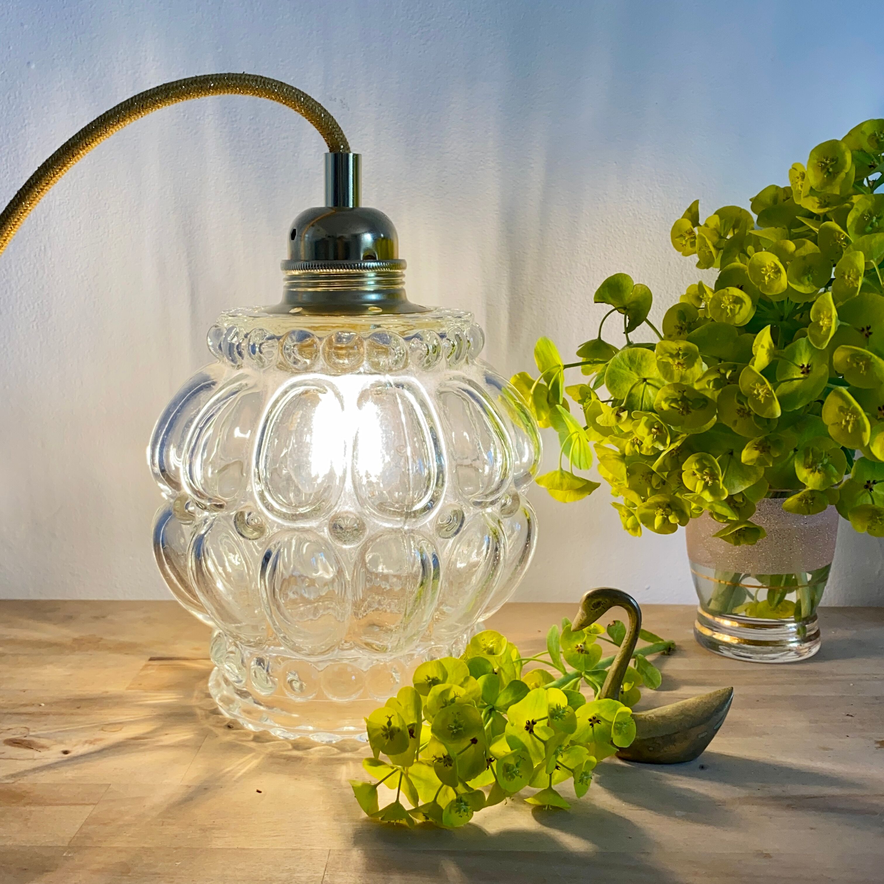 Vintage moulded glass tulip hand lamp